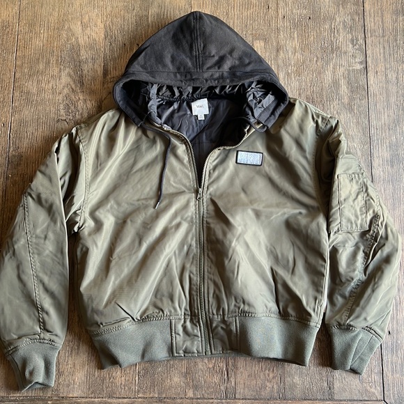 Vans Jackets & Blazers - Vans “Boom Hood” jacket. Olive green and black. Women’s M. Bomber Jacket. NWT